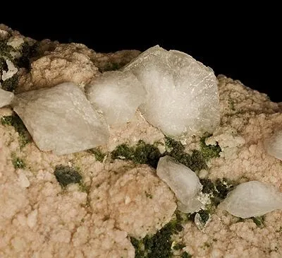 Dolomite (Var: Zincian Dolomite), Dolomite - image 2