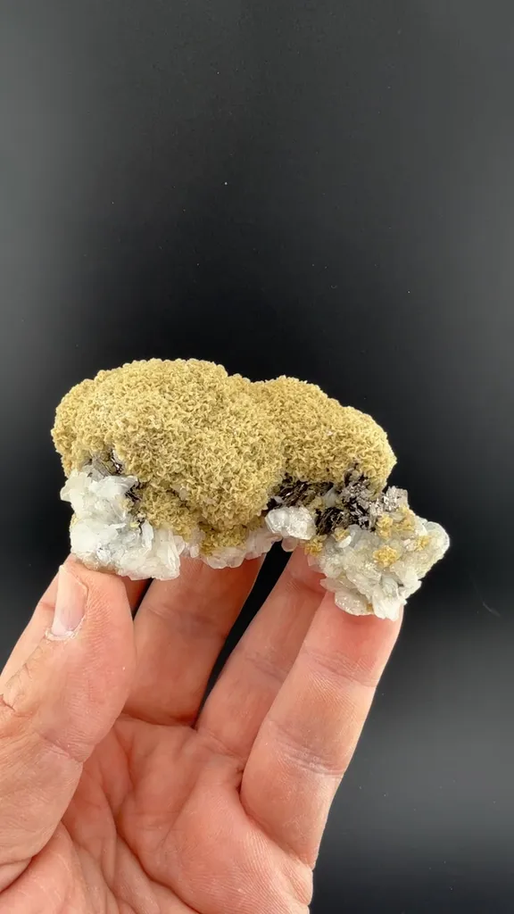 Dolomite with Calcite, Pyrrhotite image