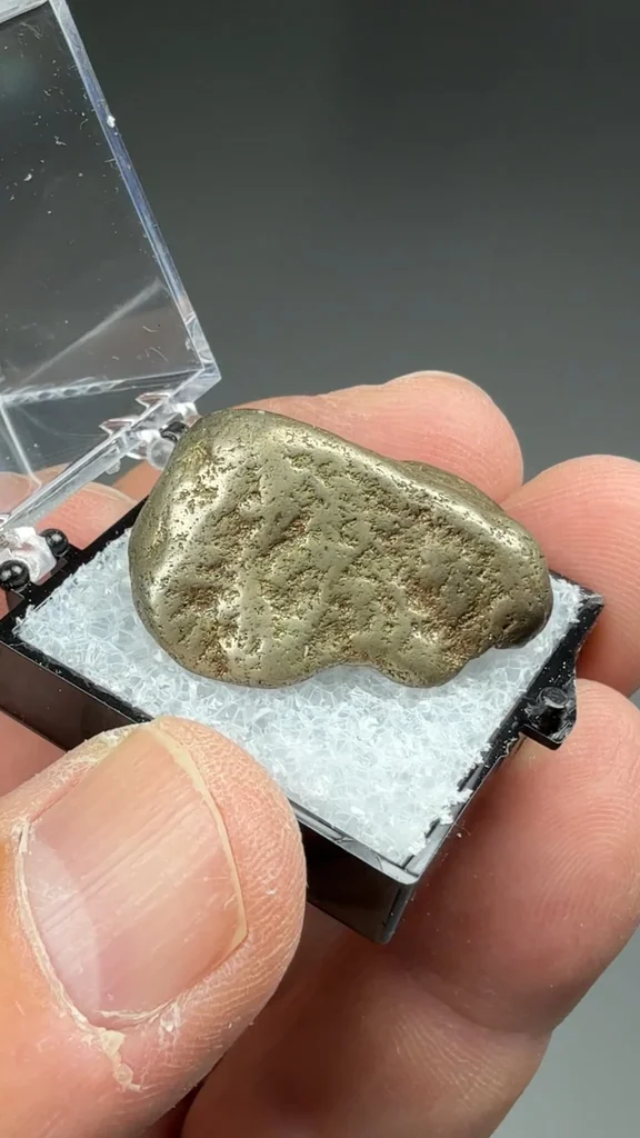 Domeykite from Mohawk mine, Ontario, Canada - image 2