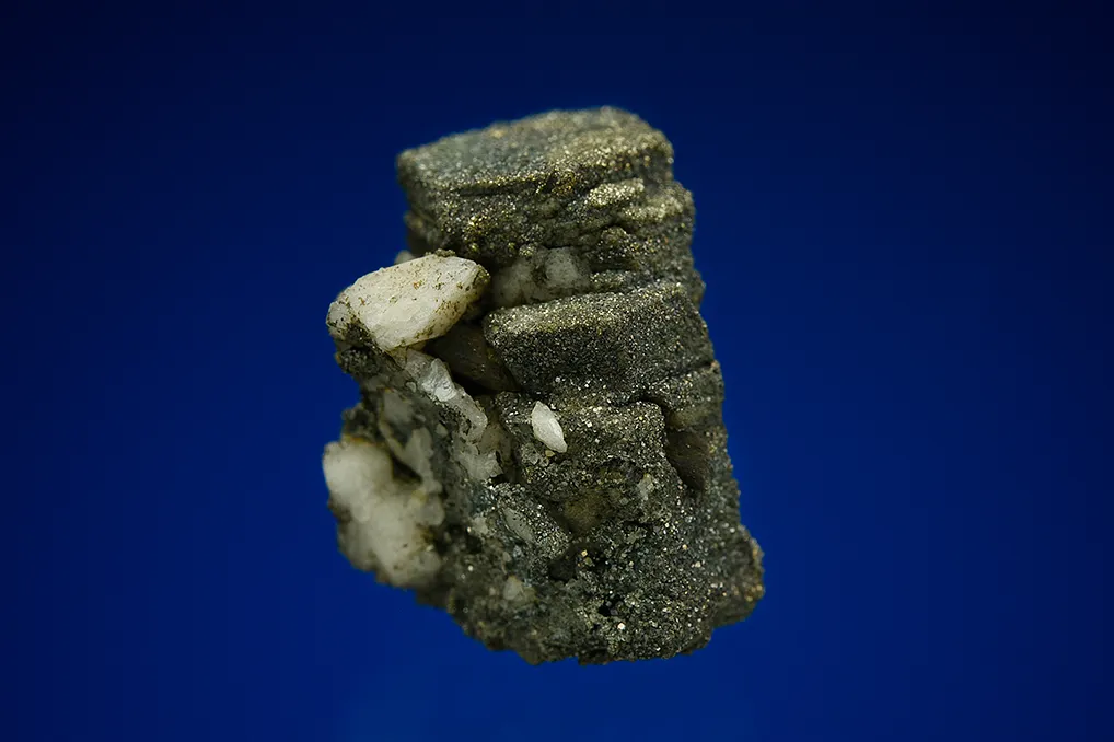 Donnayite-(Y) - image 2