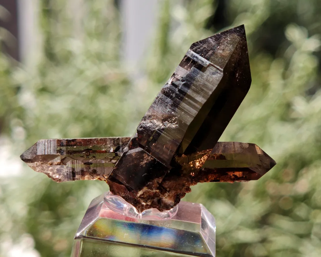 Double-Terminated Smoky Quartz – Swiss Alpine Specimen - image 8
