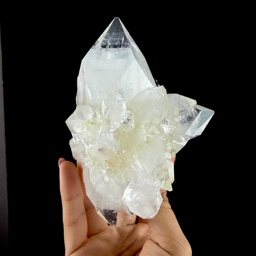 Doubly Terminated Light Green Apophyllite Crystal Cluster – Zeolite Mineral Specimen from Jalgaon - image 9