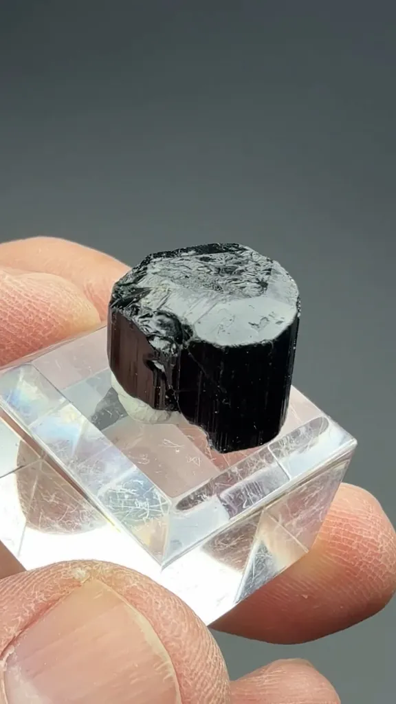 Dravite - image 2