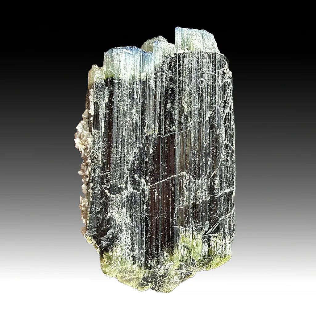 Dravite image