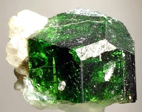 Dravite image