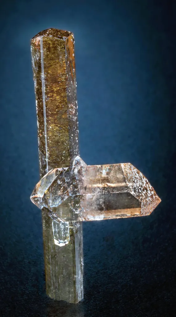 Dravite, Quartz image