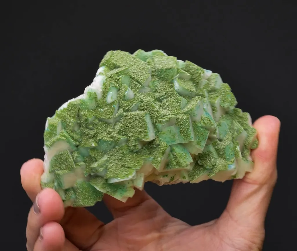 Duftite with Dioptase on Calcite - image 2