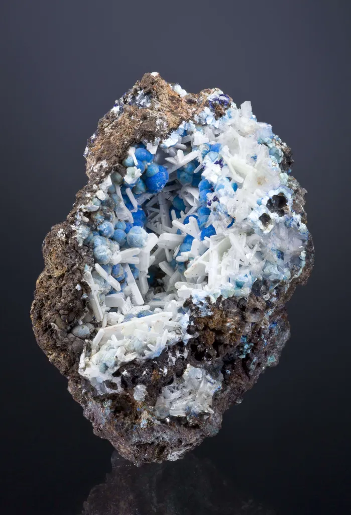 Dundasite on Hydrocerussite image