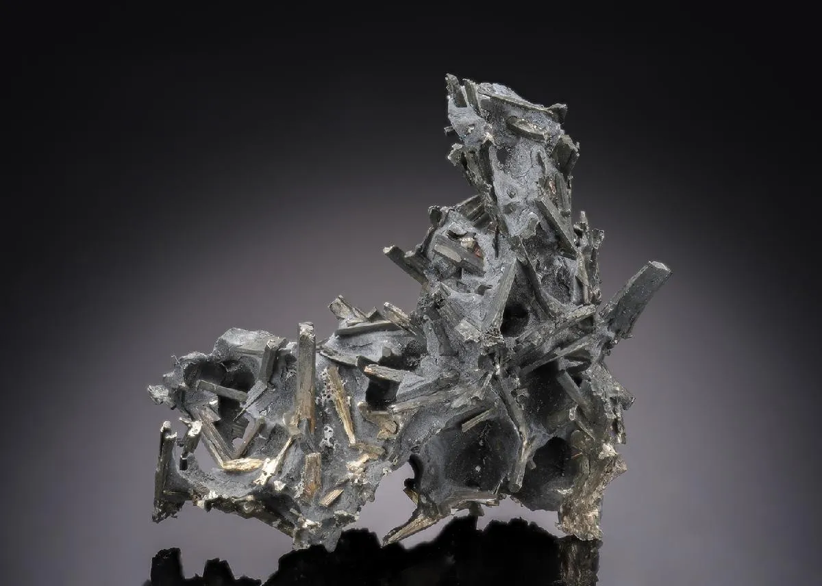 Dyscrasite in NATIVE Arsenic - image 1