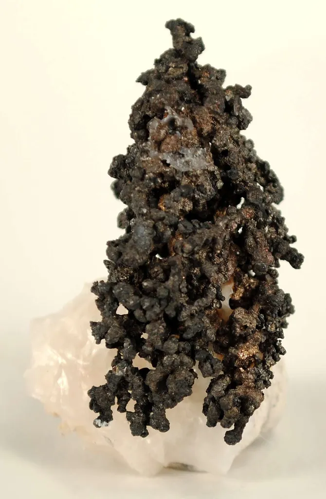 Dyscrasite on Calcite image