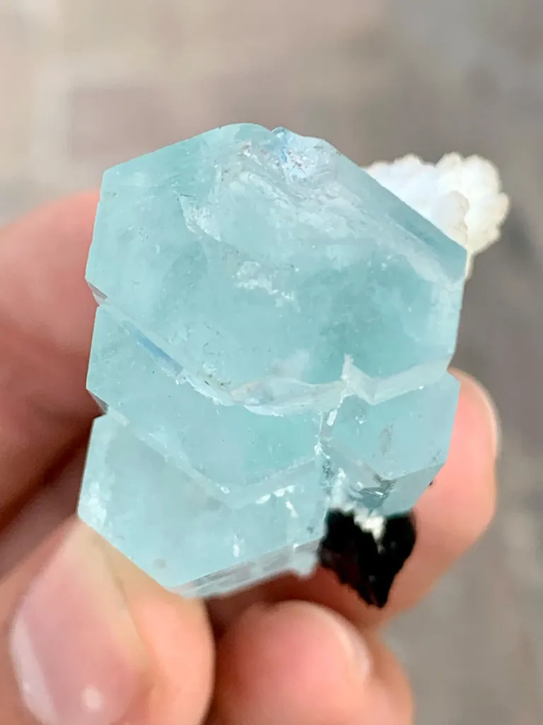 Eceptional Stepwise Blue Aquamarine Crystals Bunch from Pakistan - image 9