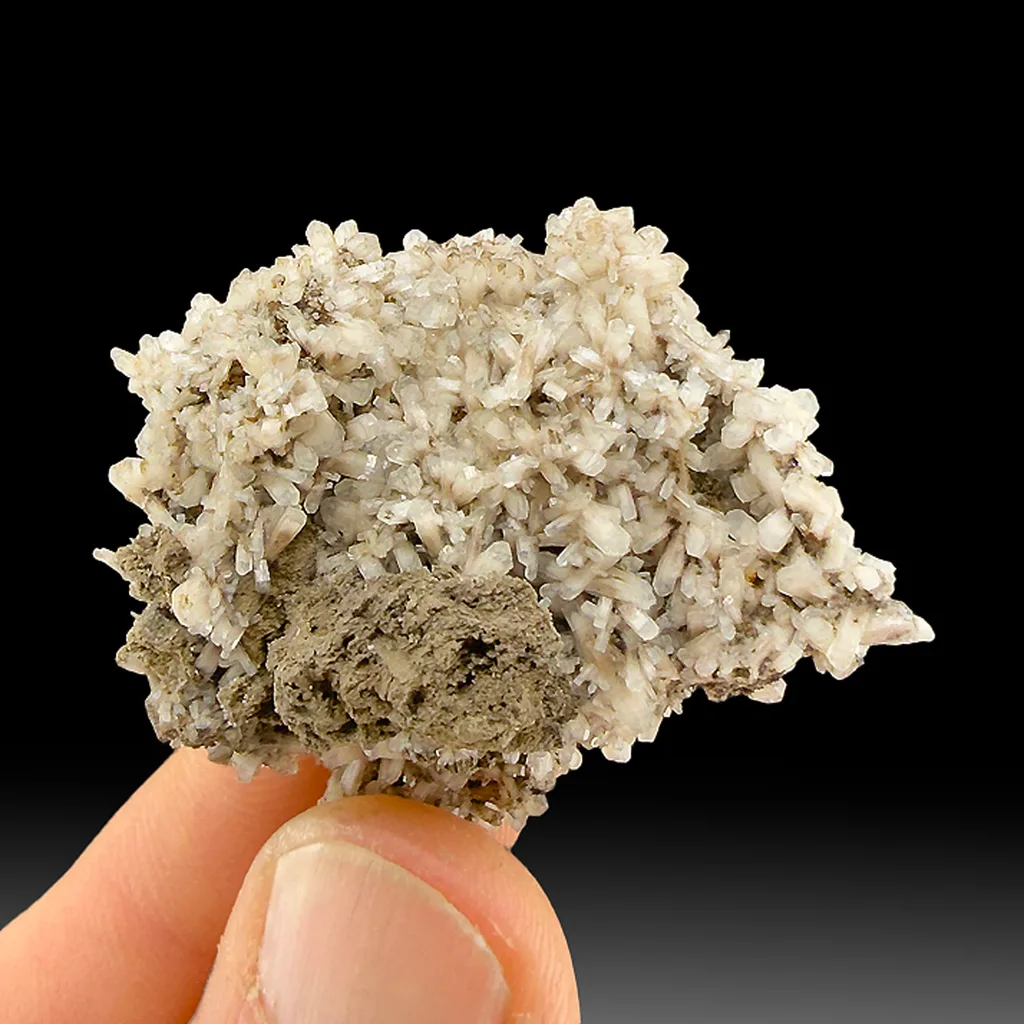 Edingtonite - image 1