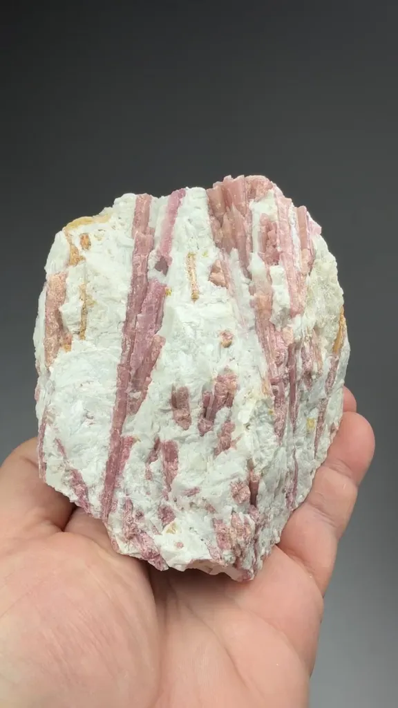 Elbaite - image 2