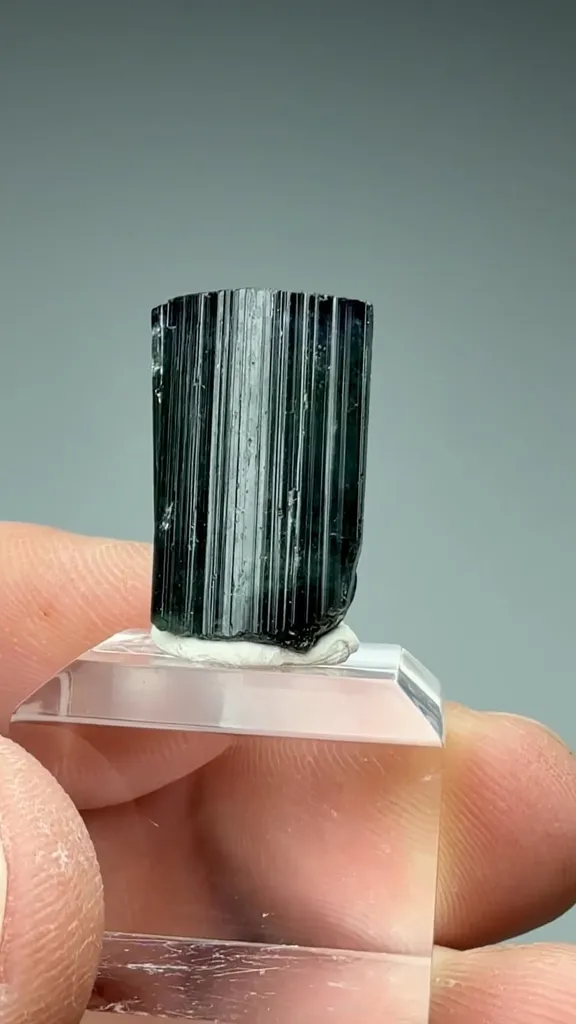 Elbaite - image 2