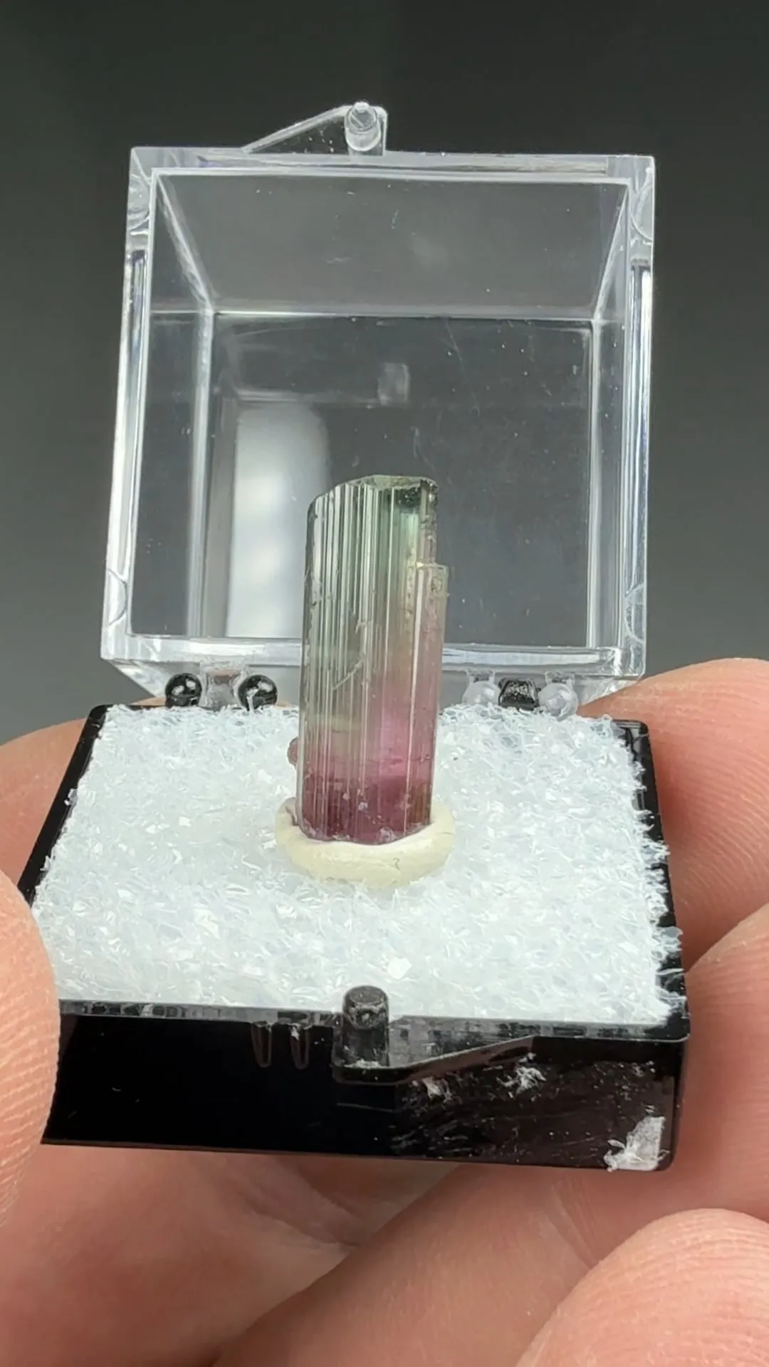 Elbaite - image 2