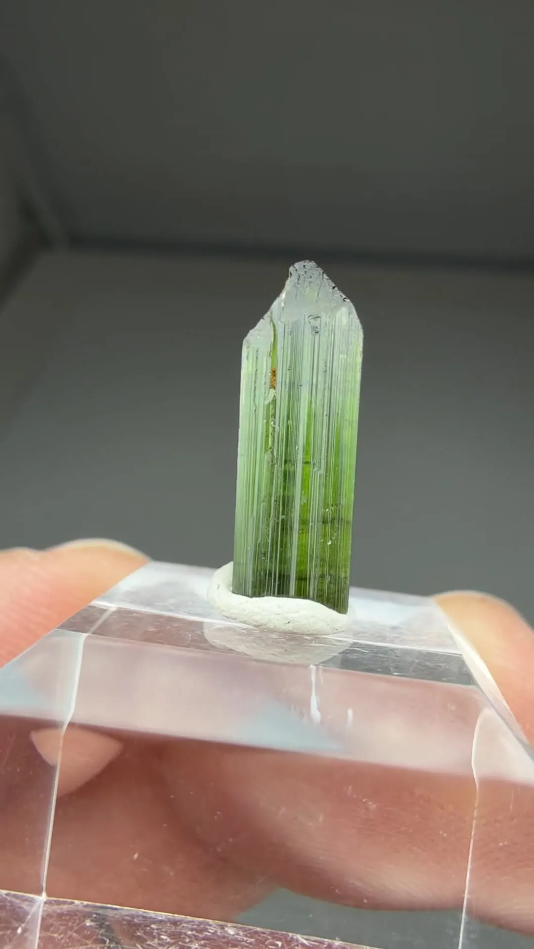 Elbaite (0.98g) - image 2