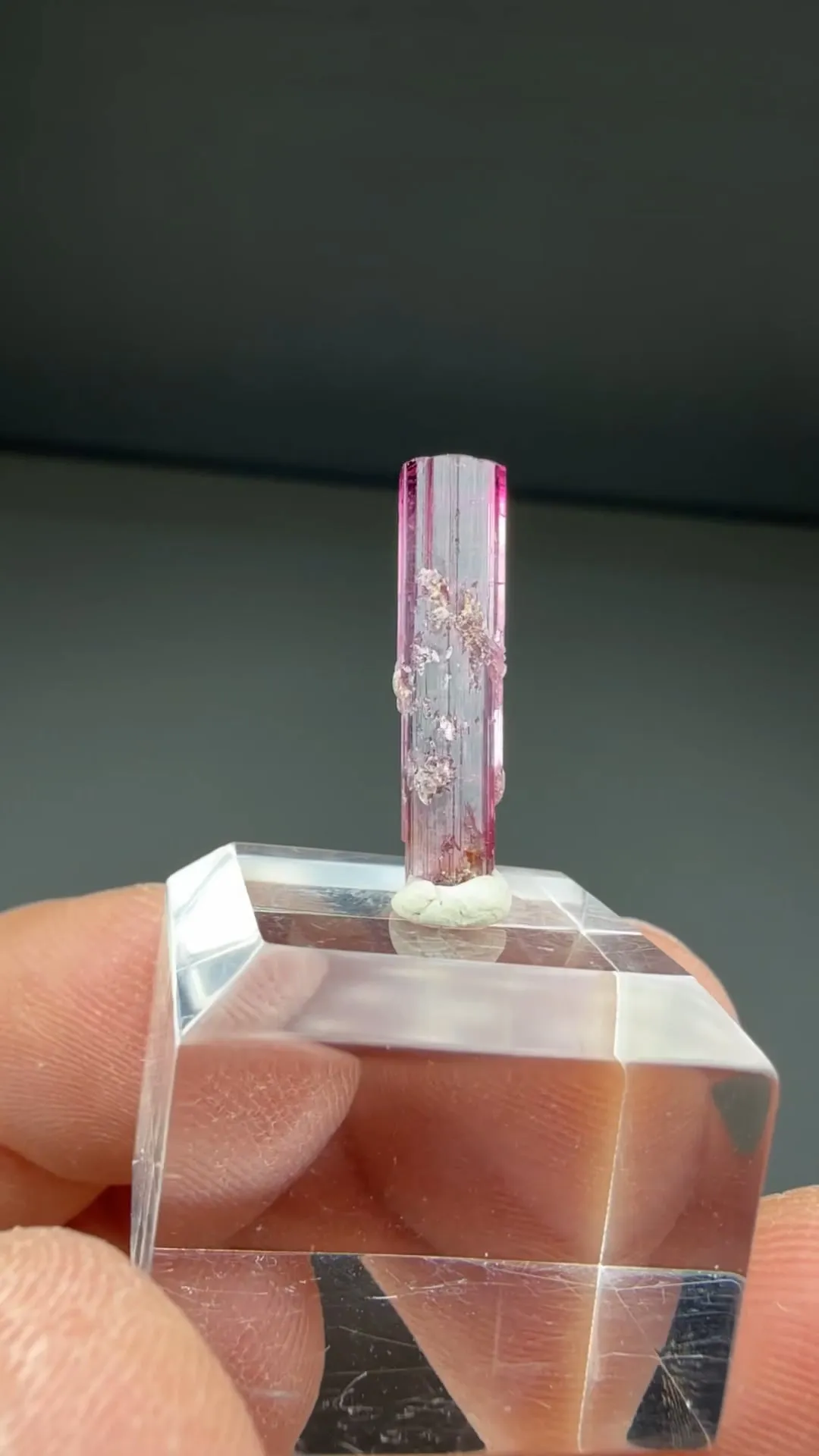Elbaite (1.04g) - image 2