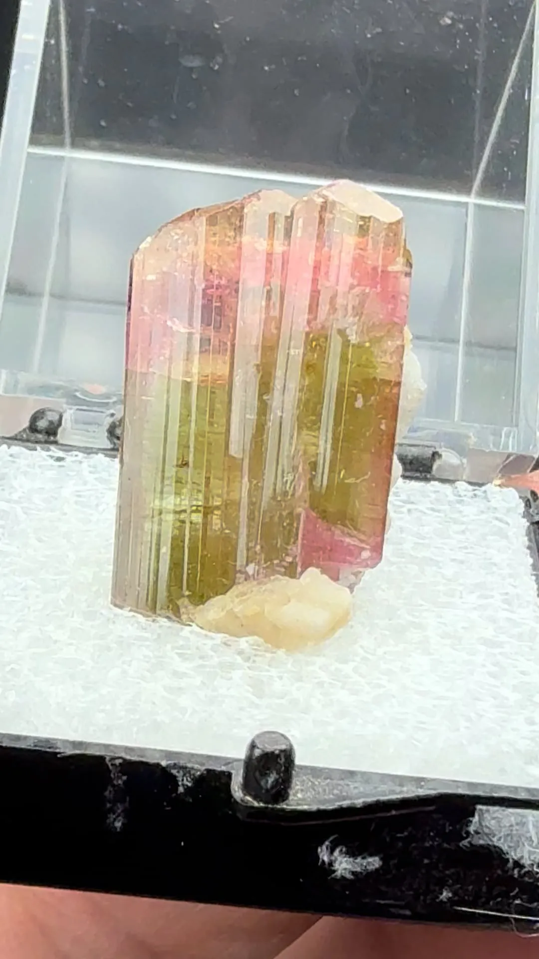 Elbaite - image 2