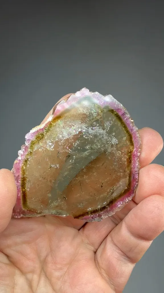 Elbaite - image 2
