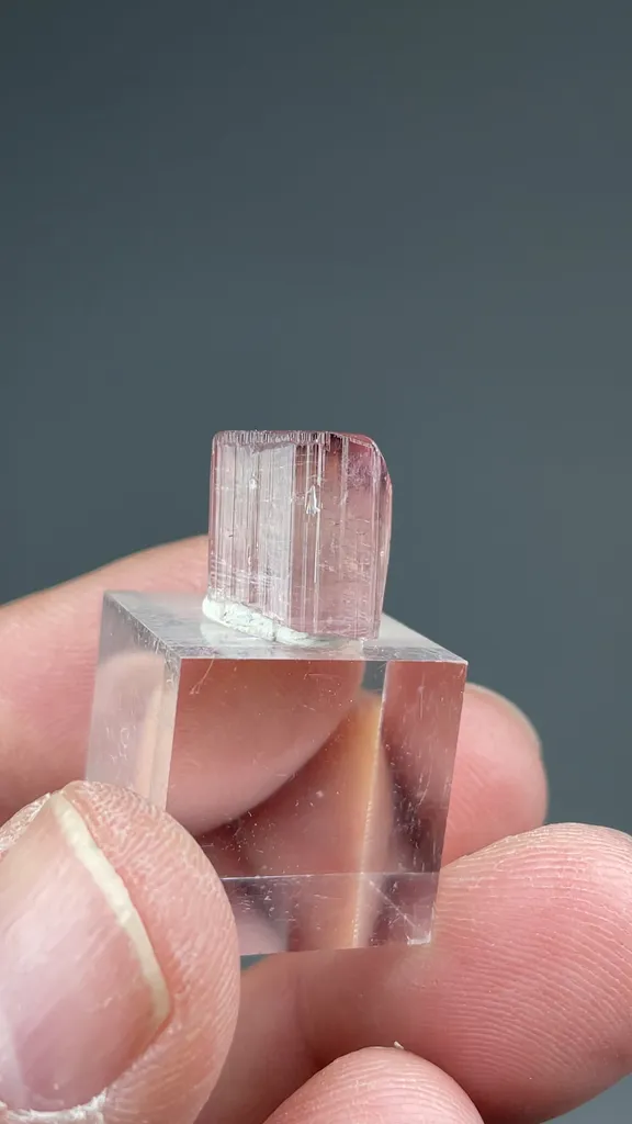 Elbaite - image 2