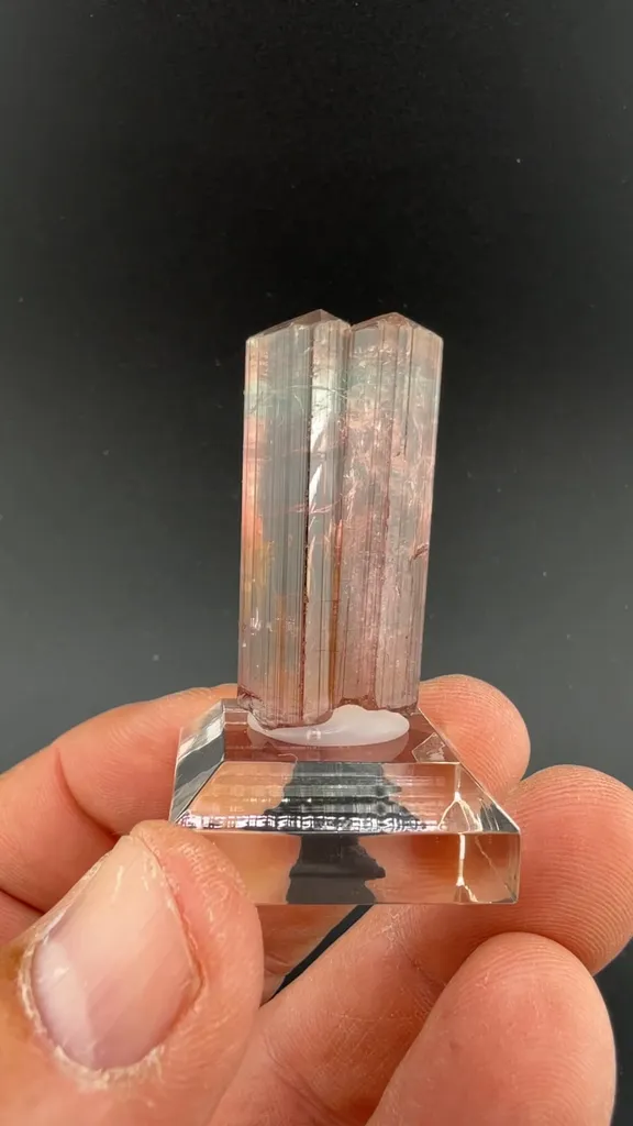 Elbaite (15.51g) - image 2