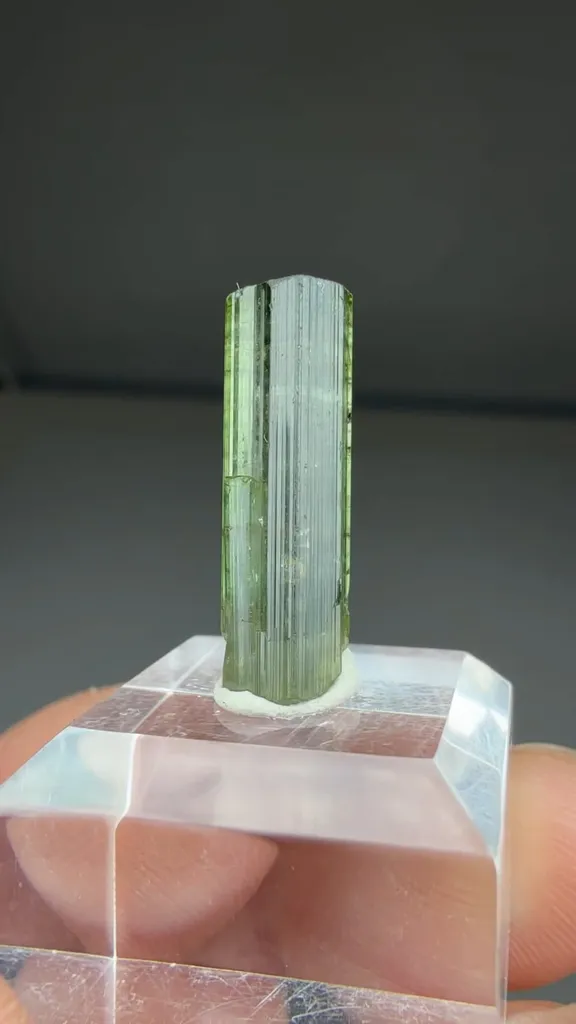 Elbaite (2.65g) - image 2