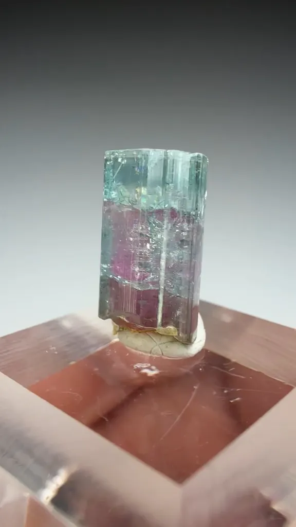Elbaite - image 2