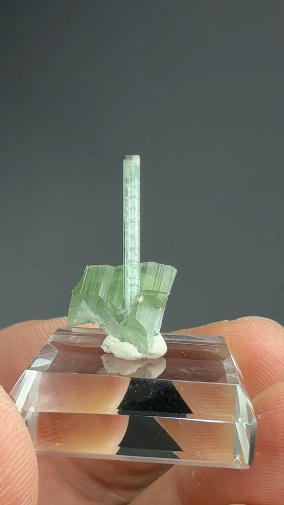 Elbaite - image 2