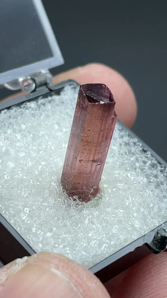 Elbaite - image 2