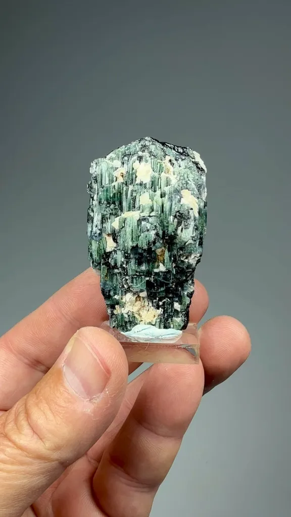 Elbaite - image 2