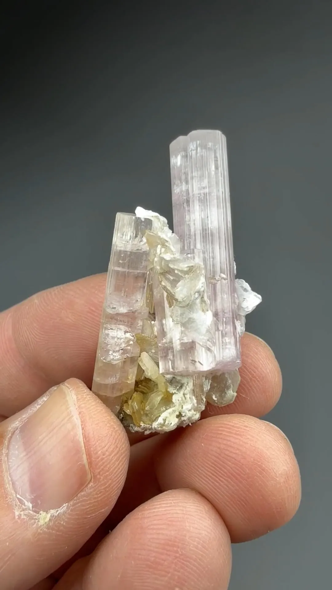 Elbaite - image 2