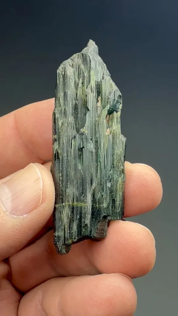 Elbaite - image 2