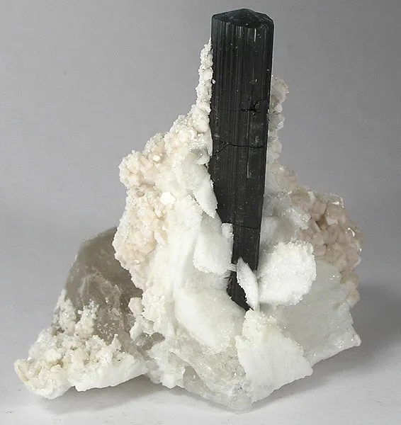 Elbaite image