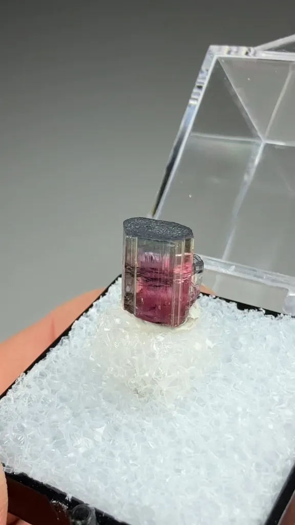 Elbaite - image 2