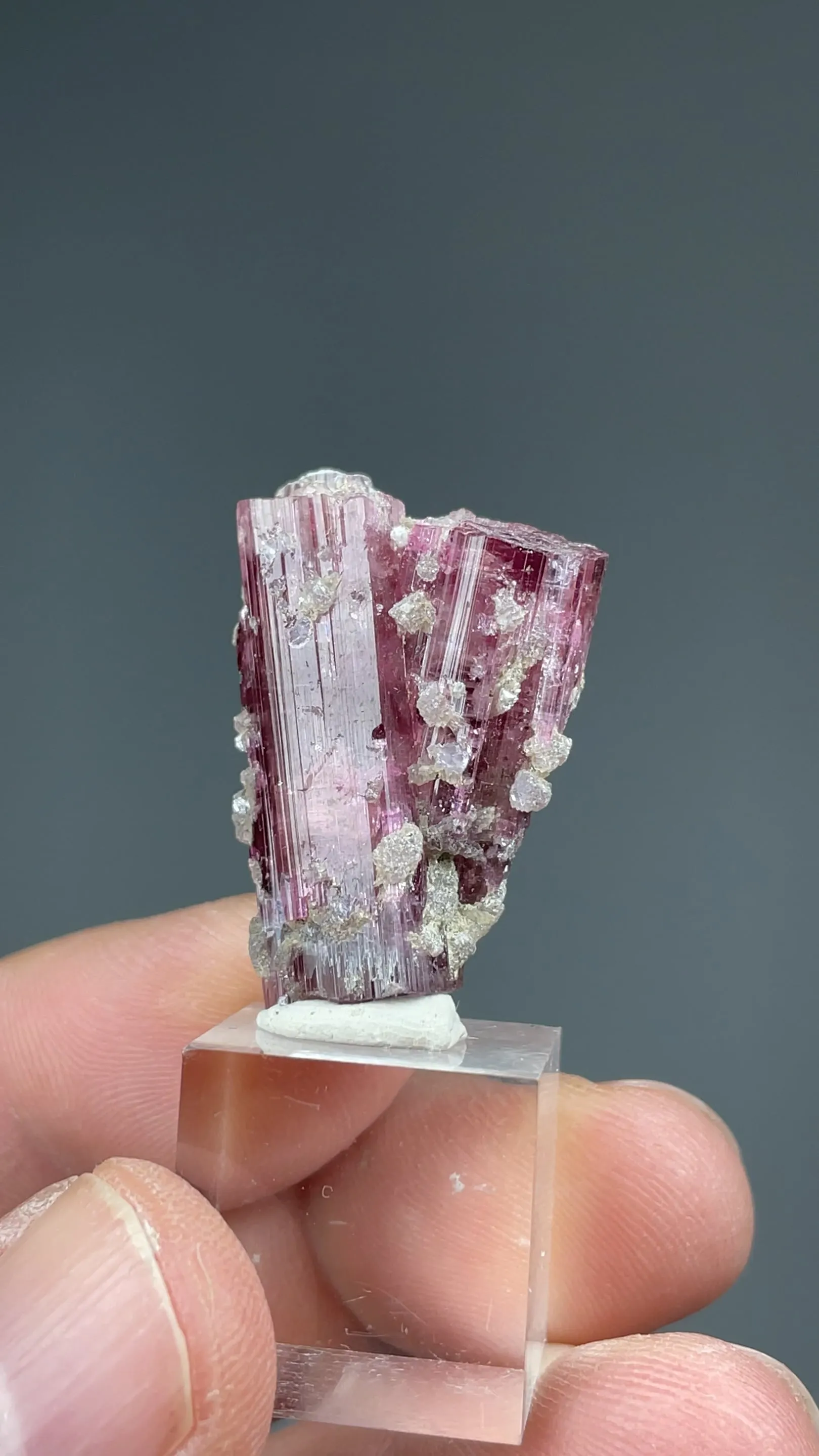 Elbaite - image 2