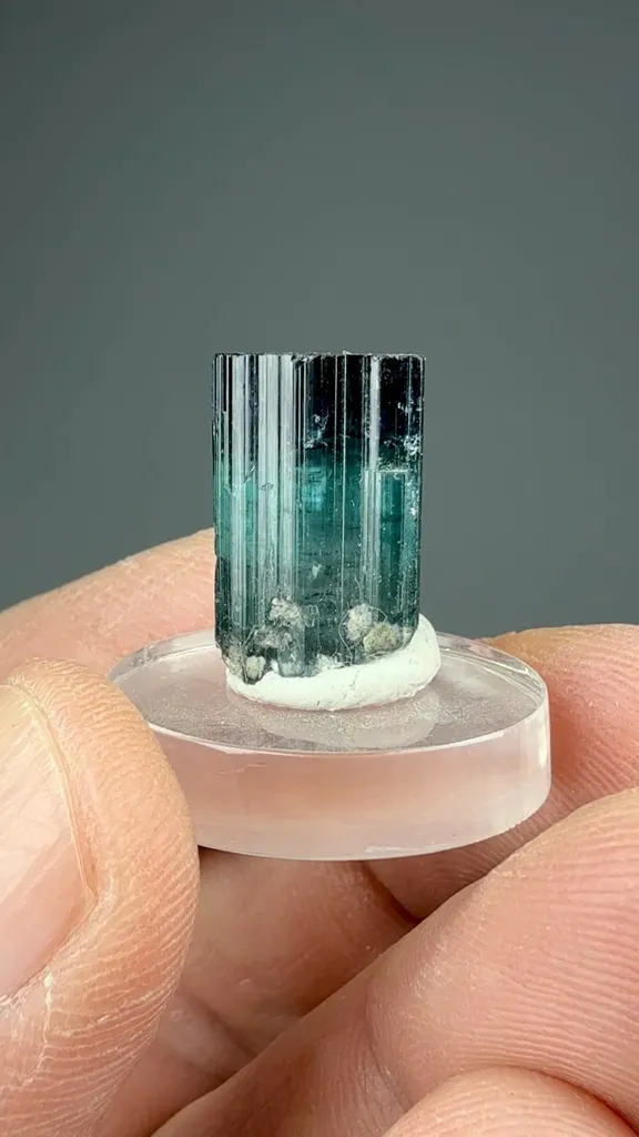 Elbaite - image 2