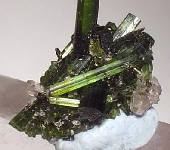 Elbaite - image 2
