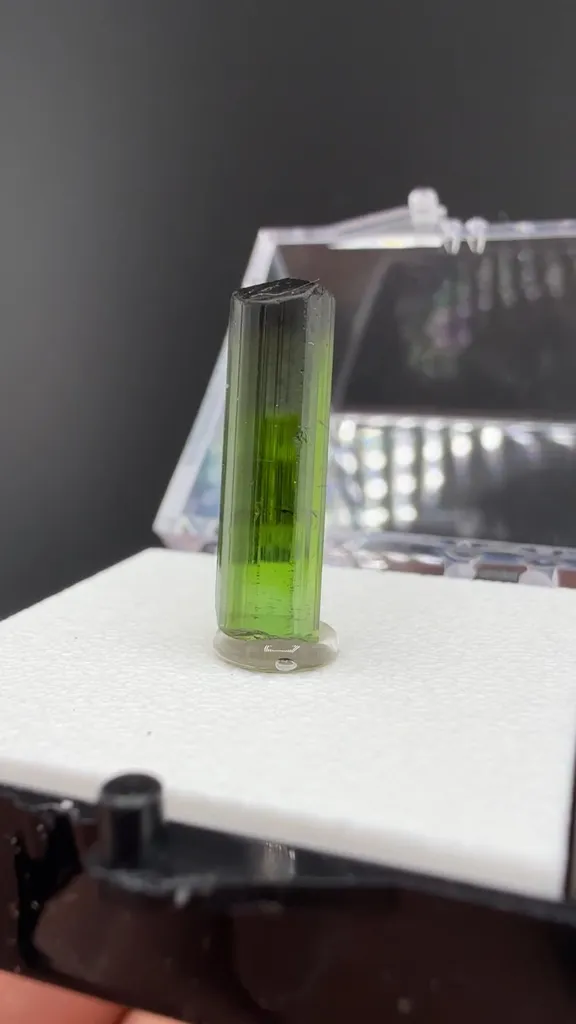 Elbaite image