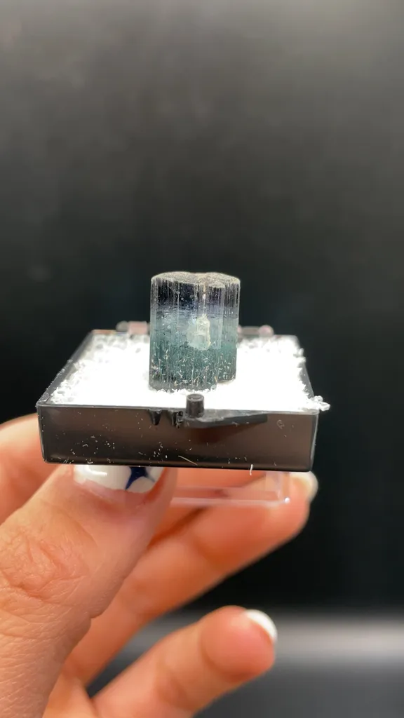 Elbaite - image 2
