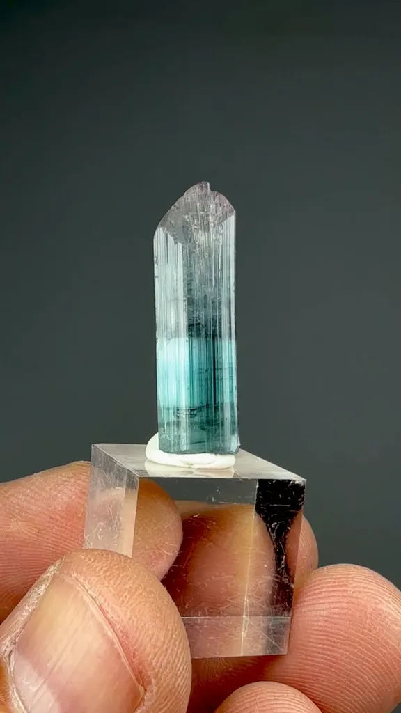 Elbaite - image 2