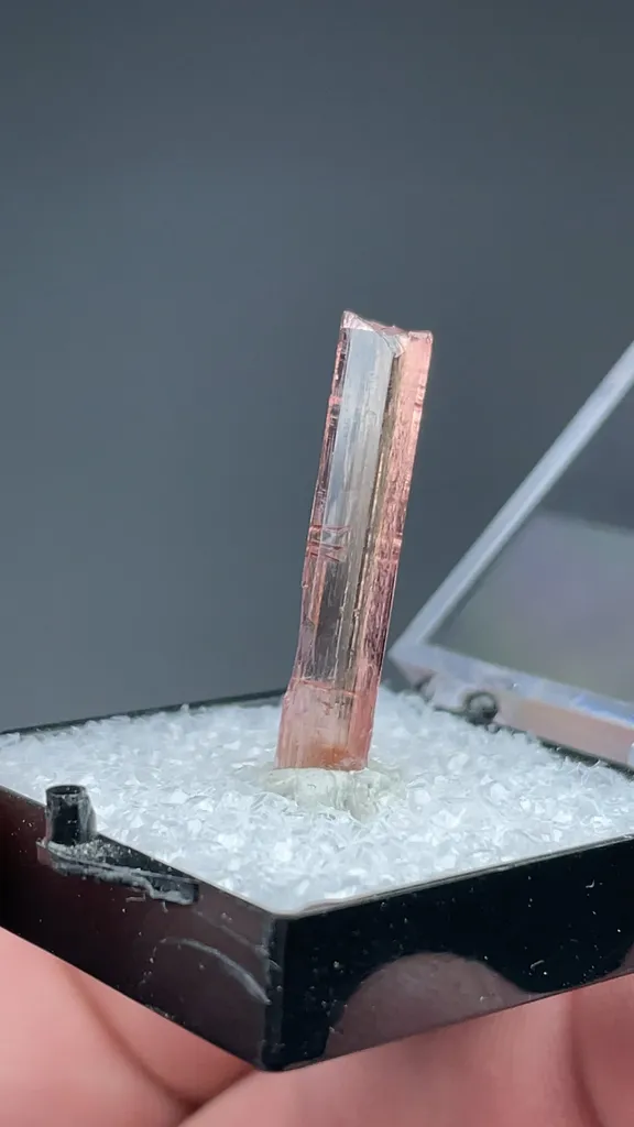 Elbaite - image 2