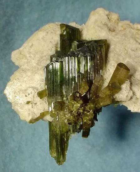 Elbaite, Albite - image 2