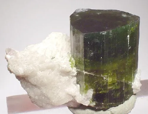 Elbaite, Albite - image 2