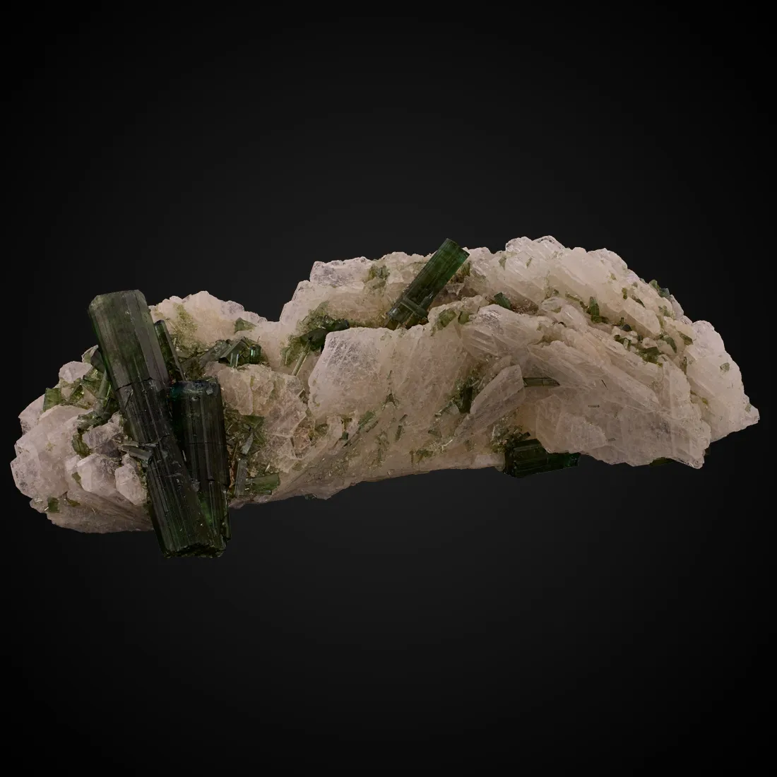 Elbaite, Albite v. Cleavelandite - image 1