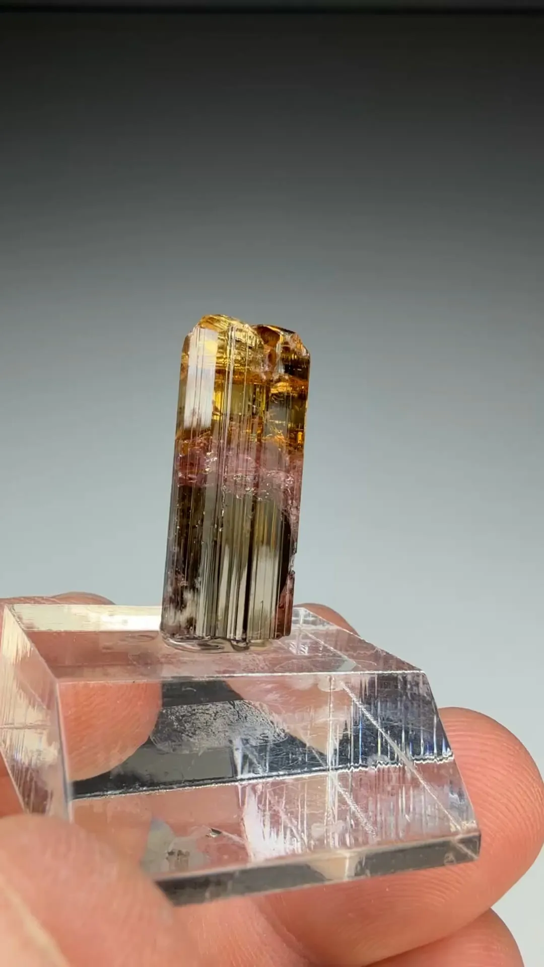 Elbaite - image 2