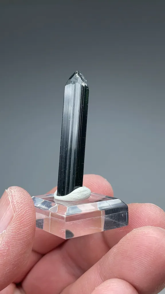 Elbaite - image 2