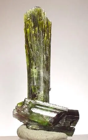 Elbaite image