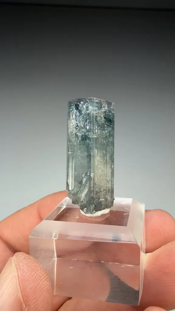 Elbaite - image 2