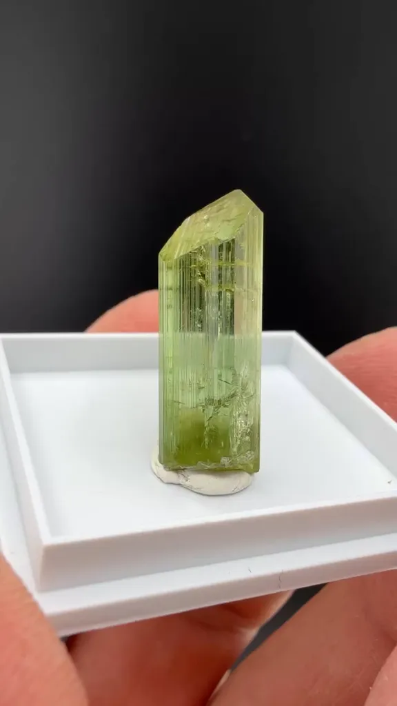 Elbaite image
