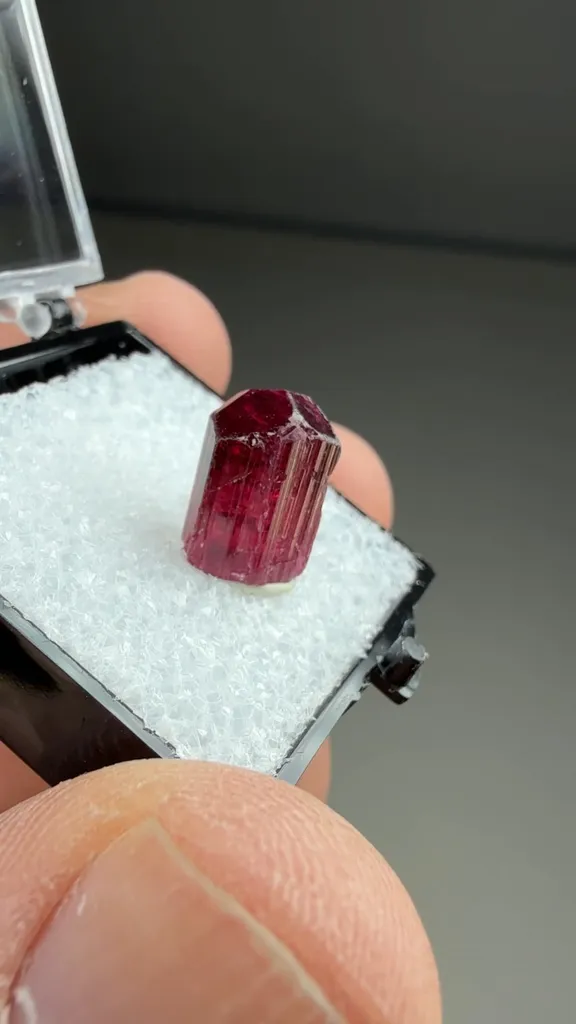 Elbaite - image 2
